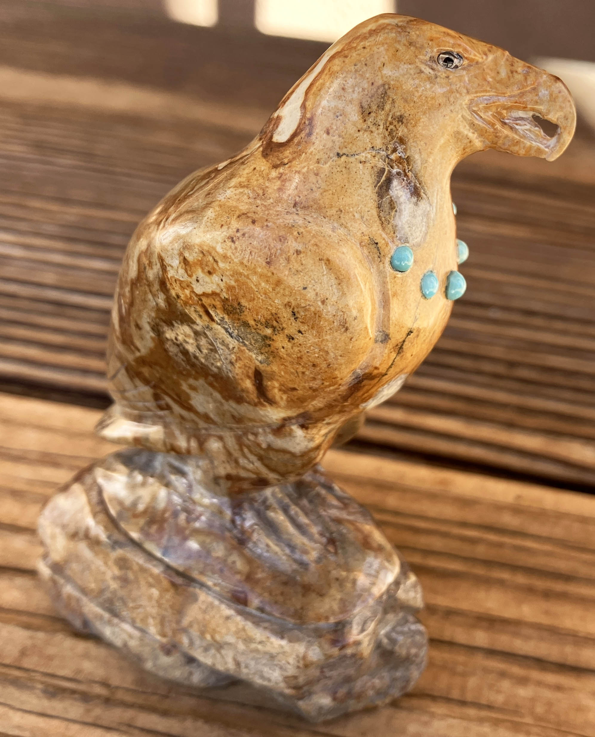 Jeff Shetima | Zuni Eagle Fetish | Penfield Gallery of Indian Arts | Albuquerque, New Mexico